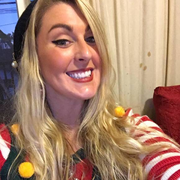 Meet your Posher, Rachel - Picture 1 of 1